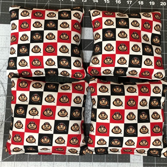 Cornhole Bags Canvas Microsuede Slide / Stick Set of 8 Ohio State Brutus Buckeye - Picture 2 of 6